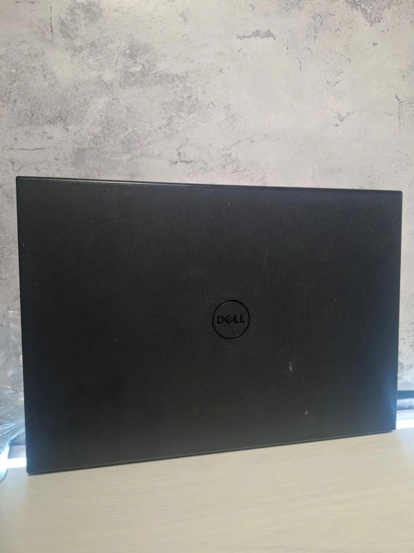 Ноутбук Dell Inspirion 6305