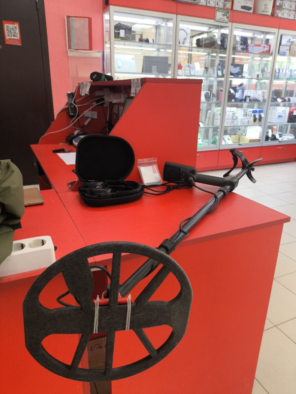 Металлоискатель Minelab Equinox 600