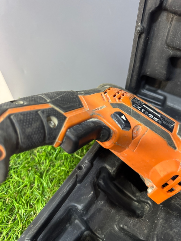 Перфоратор AEG KH 24 IE