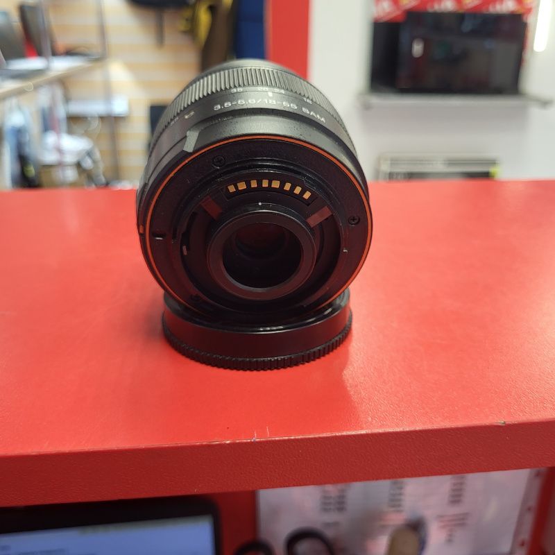 Объектив Sony  SAL1855