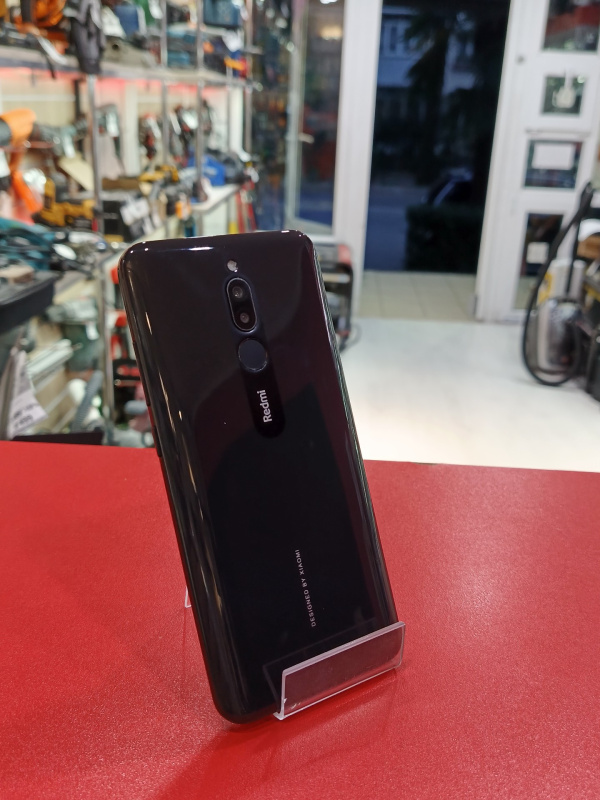 Мобильный телефон Xiaomi Redmi 8